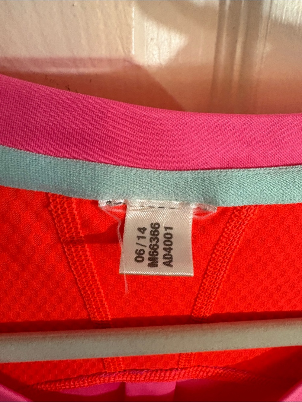 adidas Women’s Bright Pink Short Sleeve Tee with Red Accents - Picture 4 of 9
